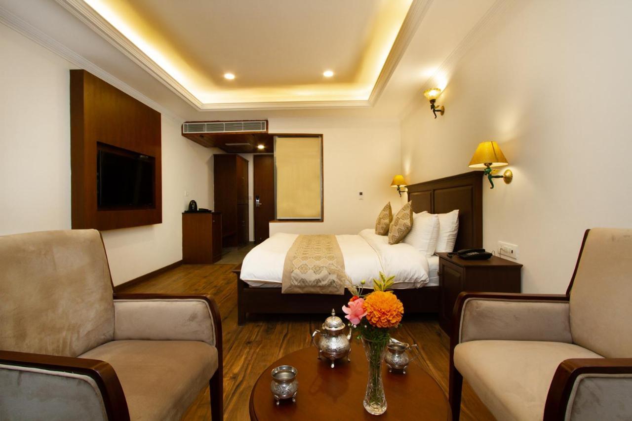 อโลกา รีสอร์ต Hotel มะนาลี ภายนอก รูปภาพ